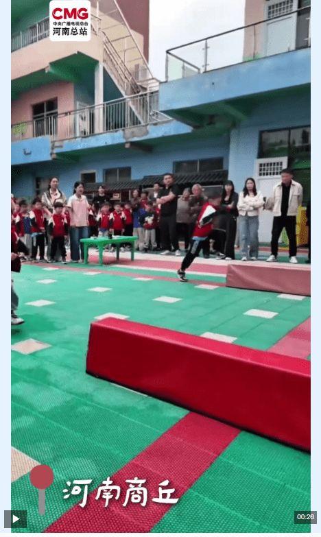 幼儿园体能课视频,快乐运动，健康成长