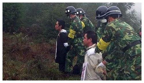 枪毙犯人视频,震撼人心的瞬间回顾