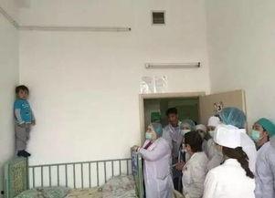 女人贴卫生巾的视频,女性使用卫生巾的真实瞬间